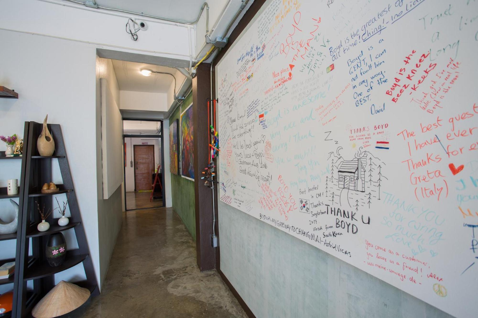 Zz Hostel 치앙마이 외부 사진