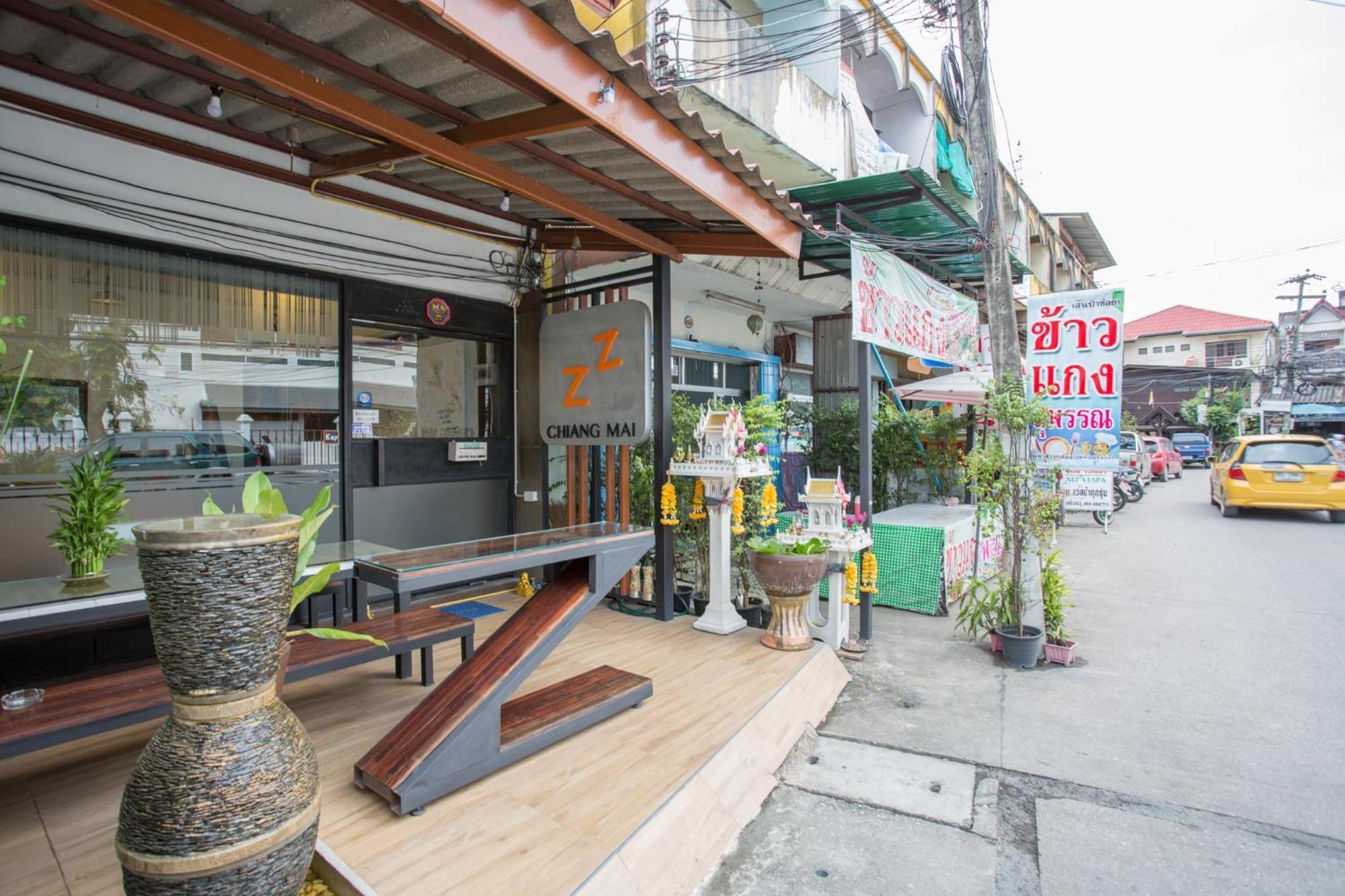 Zz Hostel 치앙마이 외부 사진